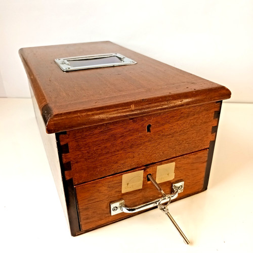 Vintage wooden till - till, cash
