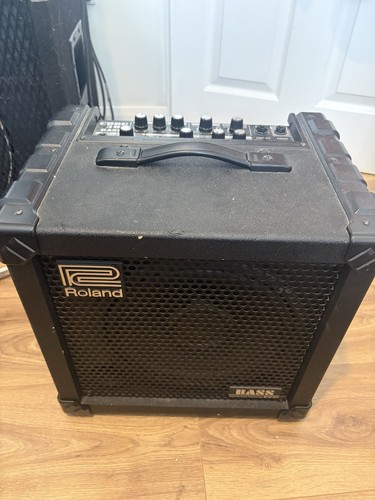 Roland cube bass amplifier - bass,