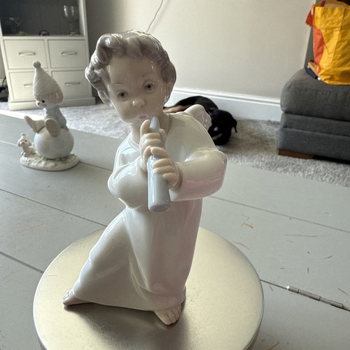 Beautiful lladro figurine - lladro,