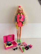 Vintage Hasbro Holiday Sindy