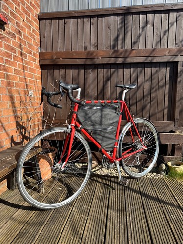 Raleigh road touring bike - bike, v