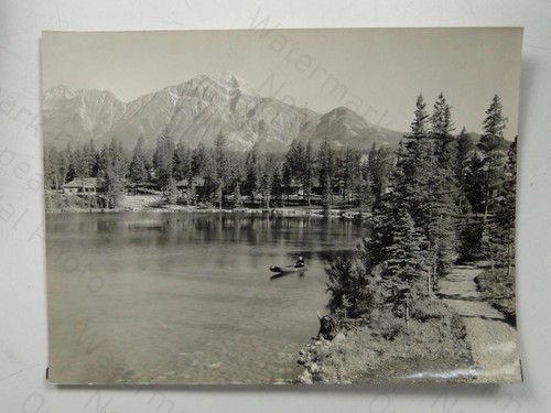Canadian rockies lake scenery - canadian,