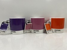 PANTONE Universe - W2