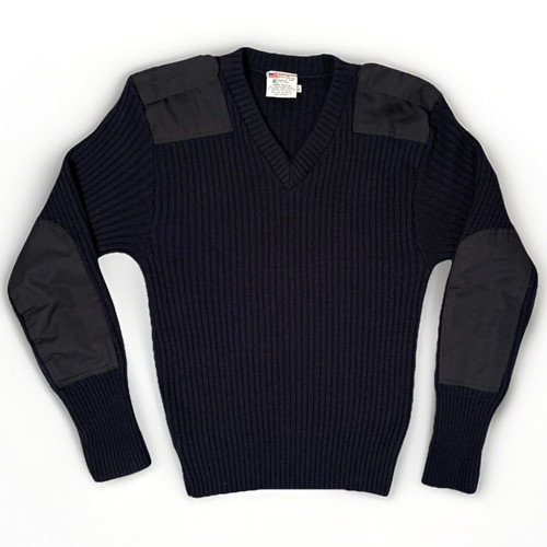 Commando jack young - by, sweater