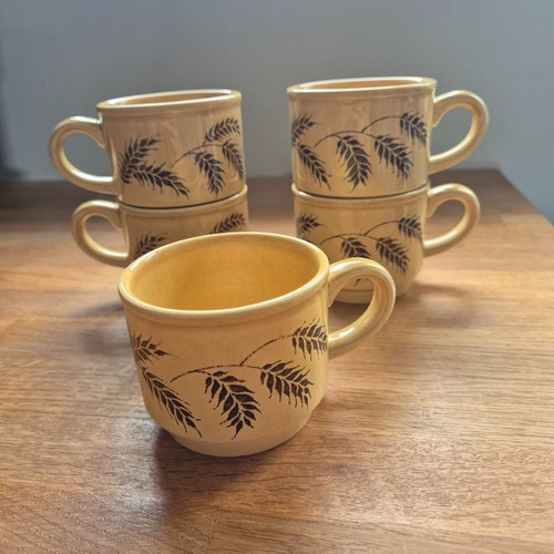 Yellow mid century - , mugs
