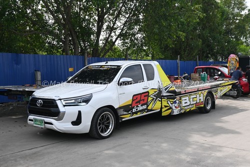 Truck photo 12x8 - -, toyota