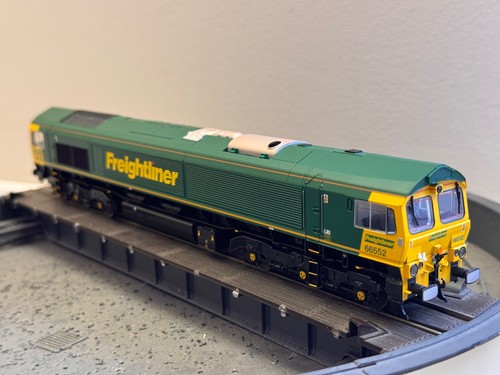 Bachmann 725y class 66 - bachmann,