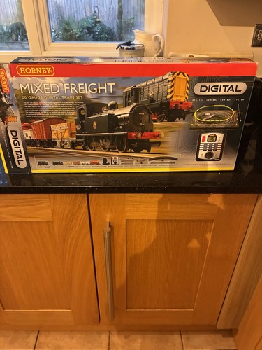 Hornby mixed fright train - hornby,