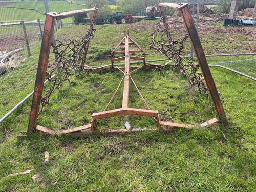 Parmiter folding chain harrows - parmiter,