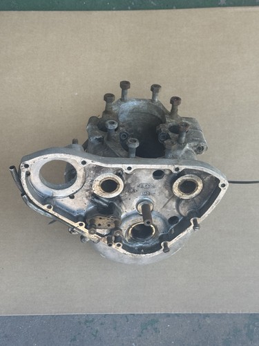 Triumph crankcase big - triumph,