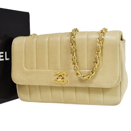 Chanel logo mademoiselle - chanel, cc