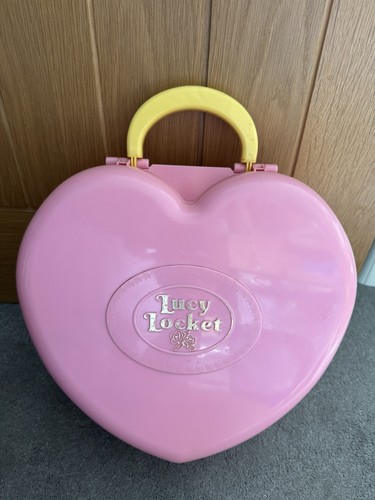 Lucy locket polly pocket - locket,