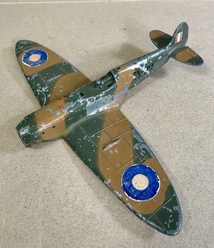 Dinky spitfire mkii 719 - dinky,