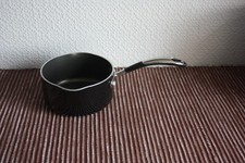 WAITROSE QUALITY NON-STICK