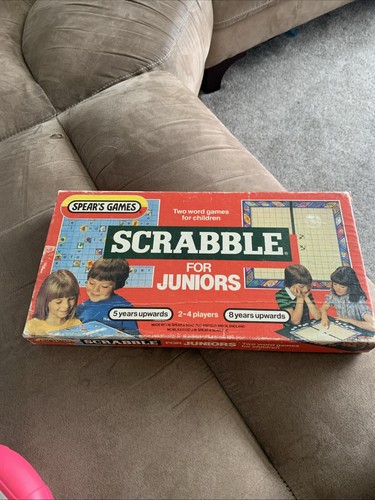 Vintage 1983 scrabble - 1983, for