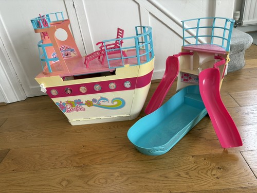 Barbie fold out - out, cruise