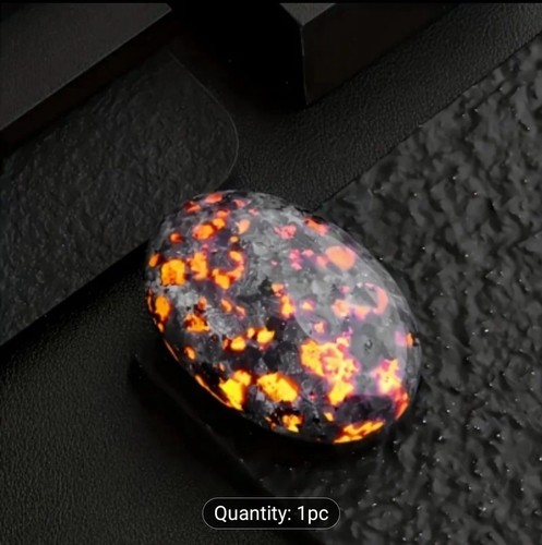 Natural yooperlite palm stone - natural,