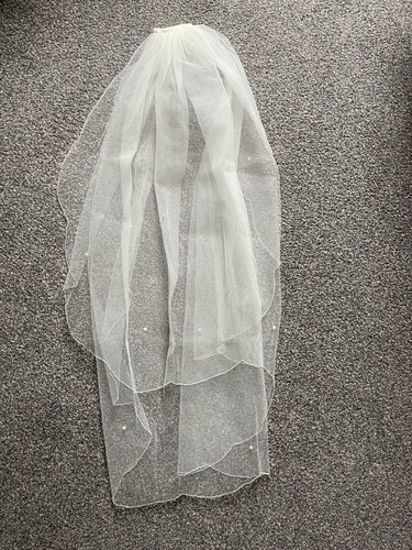 Bridal veil with comb - with,