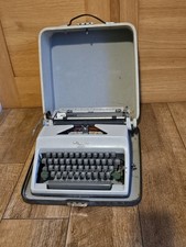 Vintage Olympia Monica