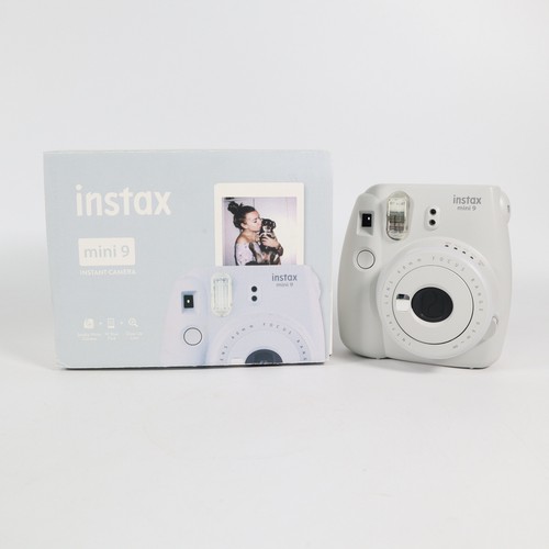 Fujifilm instax mini instant - fujifilm,