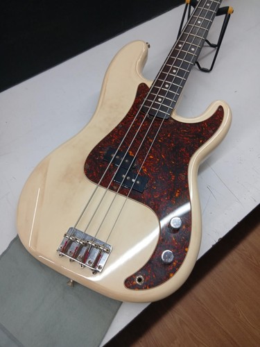 Fender japan electric - japan, pb-62