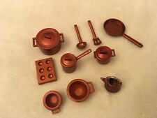 VINTAGE SYLVANIAN FAMILIES RED