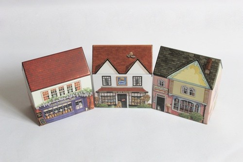 Dana kubick small shop - small,