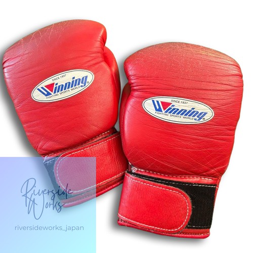 Winning boxing gloves - red, 10oz