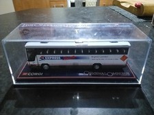 Corgi 43302 1/76 Speedlink/National Express Volvo B10M/Plaxton coach model