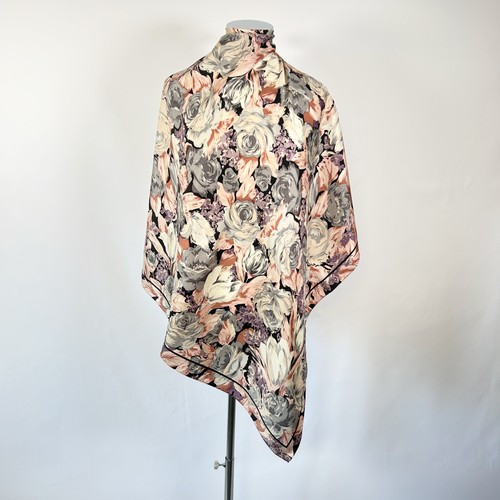 Vintage hand printed silk - hand,