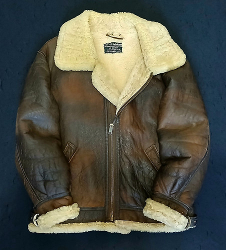 Superb vintage bomber - superb,