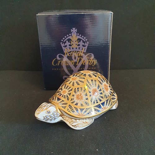 Royal crown derby indian - derby, star