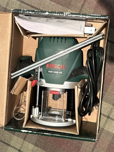Bosch pof 1200 router 240v - bosch, ae