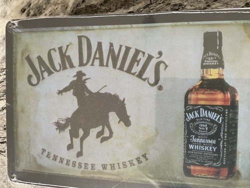 Jack daniels tennessee whiskey - jack,