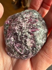 Garnet Crystal RAW ROUGH