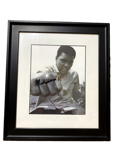 Muhammed ali signed and framed - ali,