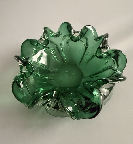 Murano ruffled emerald green - murano,