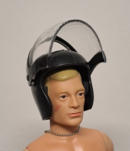 Scale black riot helmet - 1/6,