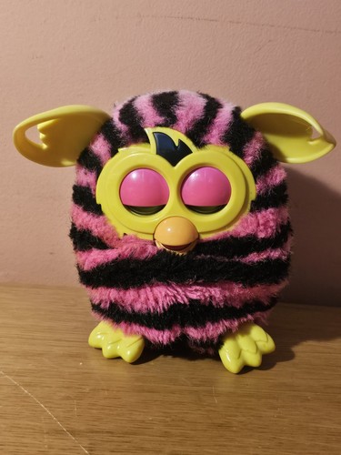Furby boom pink and black - boom,