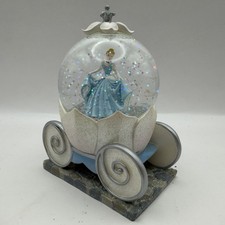 Cinderella Carriage Snow Globe