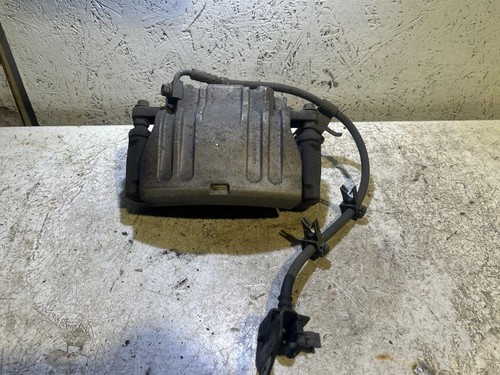 Chrysler 300c front right - chrysler,
