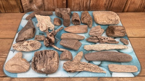 Small driftwood pieces - small,
