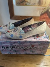 Irregular choice seashell - irregular, choice,