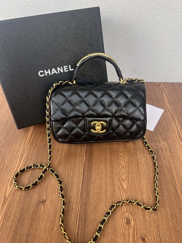 Chanel gwp top - chanel, flap