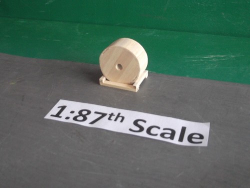 Wooden model truck load 87th - model,
