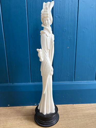 Asian geisha figurine statue - asian,