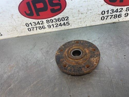 Rear stud splined drive - rear,