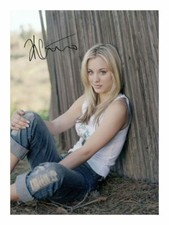 KALEY CUOCO AUTOGRAPH SIGNED