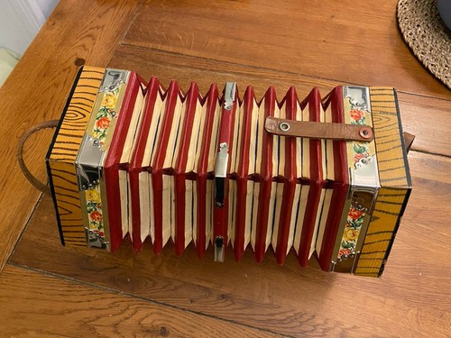 Concertina made in - concertina,,