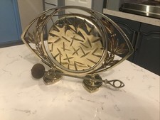 A FINE QUALITY ANTIQUE BRASS DINNER GONG, by JOSEPH WALKER & Co. Circa- 1890.